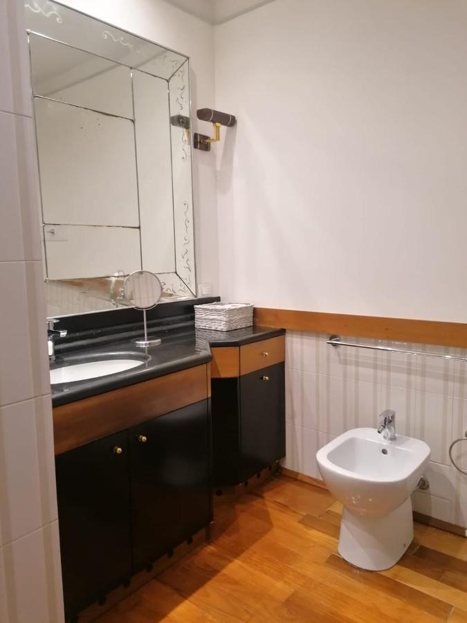 Le Finestre Sugli Ulivi Appartamento Desenzano del Garda